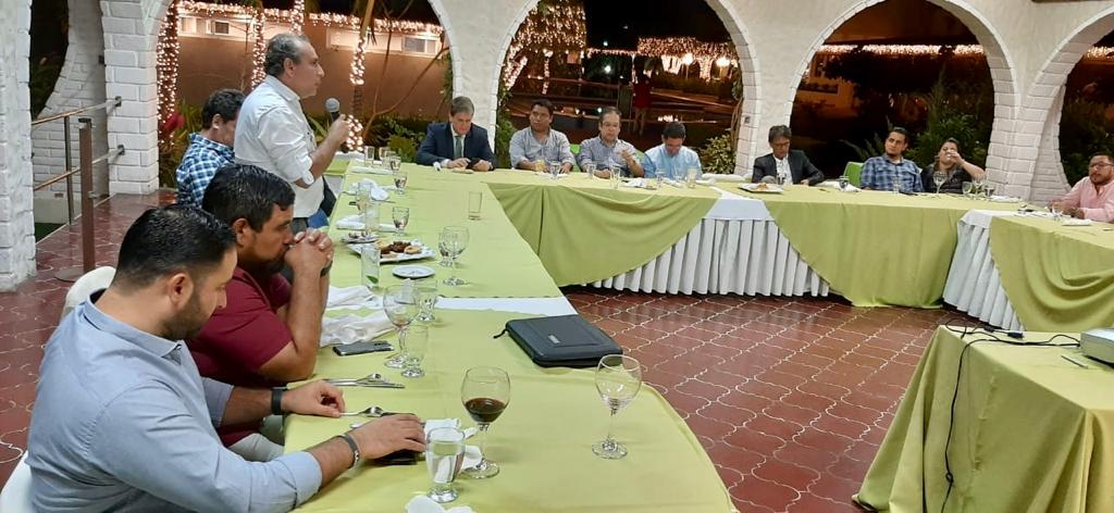 Convivio navideño con proveedores de la industria azucarera